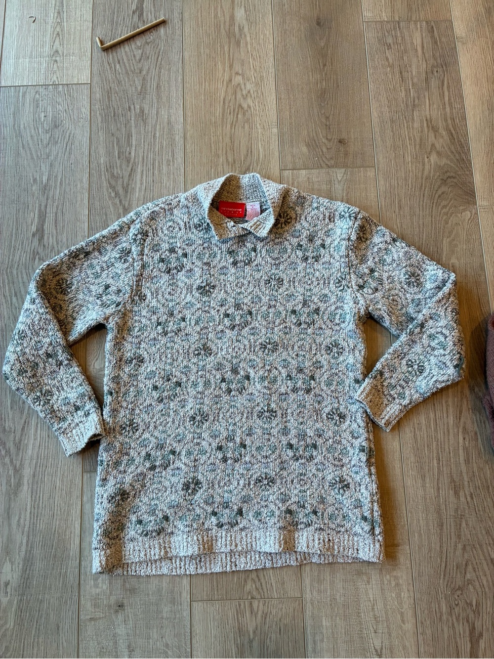 Vintage Liz Claiborne cottagecore Patterned Sweater Cream/light grey embroidery